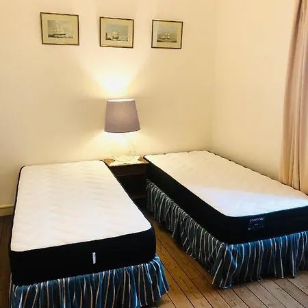Oda ve Kahvaltı Le Vieux Manoir 3*