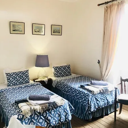 Oda ve Kahvaltı Le Vieux Manoir 3*
