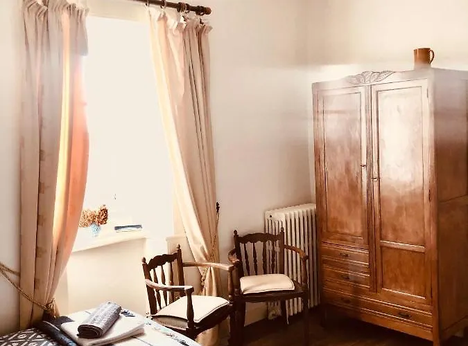 Bed & Breakfast Le Vieux Manoir 3*