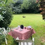 Le Vieux Manoir Bed & Breakfast Carolles
