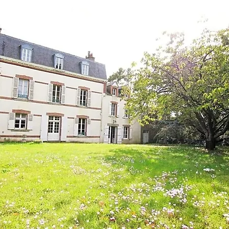 Le Vieux Manoir Bed & Breakfast Carolles